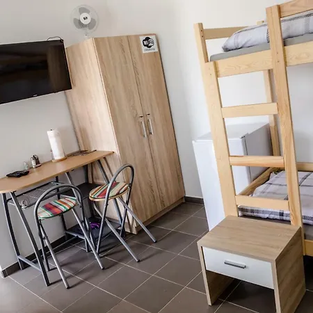 Grey House Гостевой дом Topolniky
