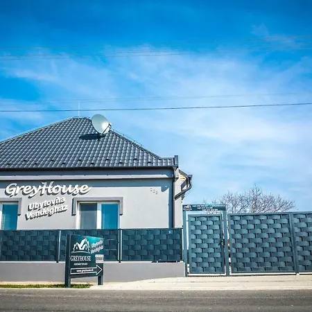 Гостевой дом Grey House *