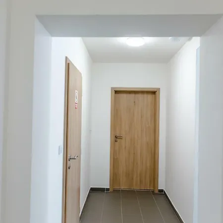 Konukevi Grey House *