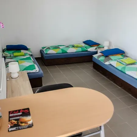Grey House Гостевой дом Topolniky